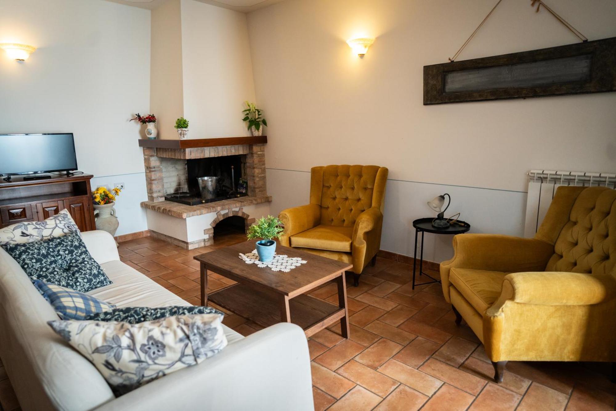 Casa Cardarella Guest House Beroide Екстериор снимка