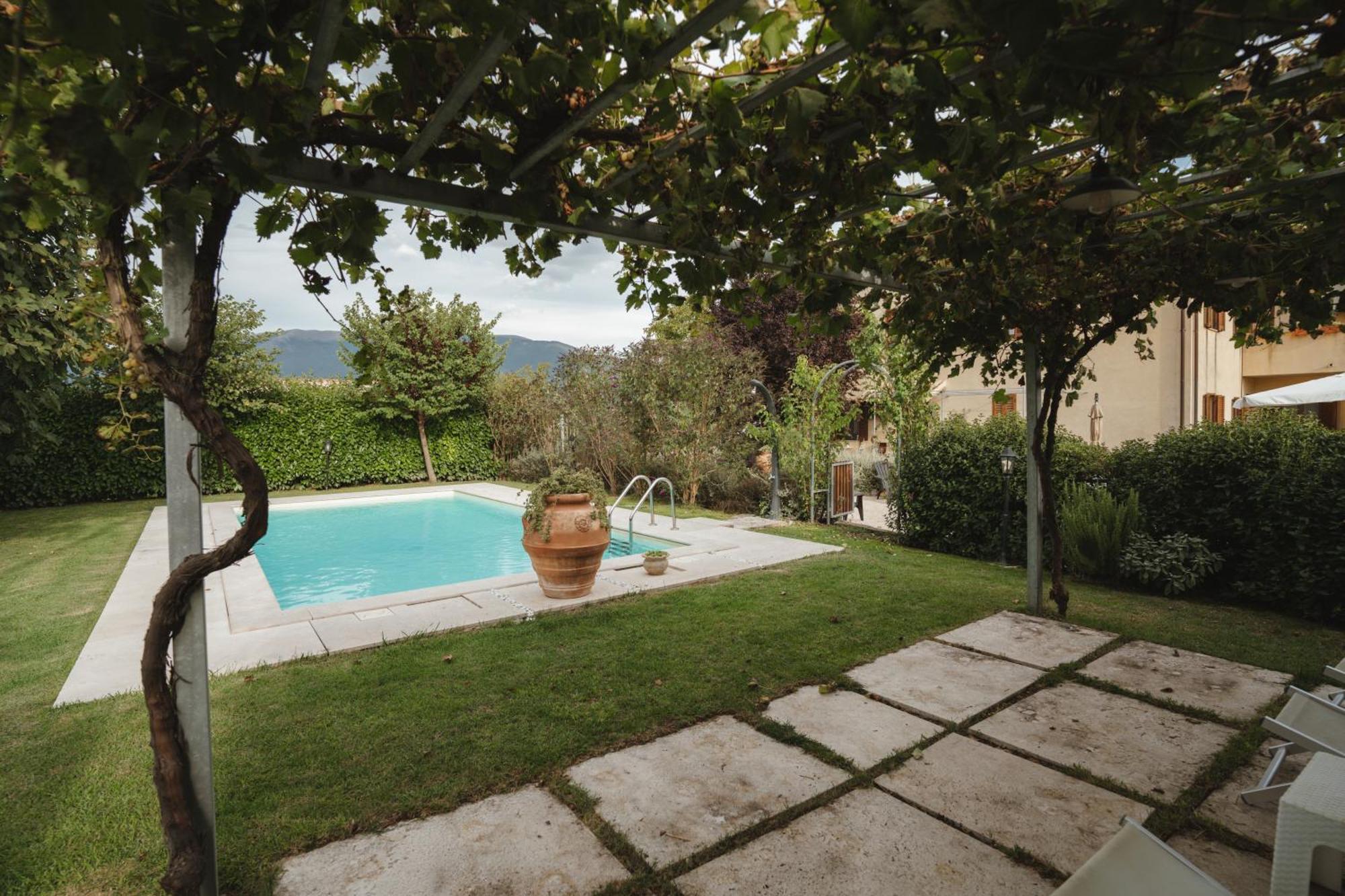 Casa Cardarella Guest House Beroide Екстериор снимка