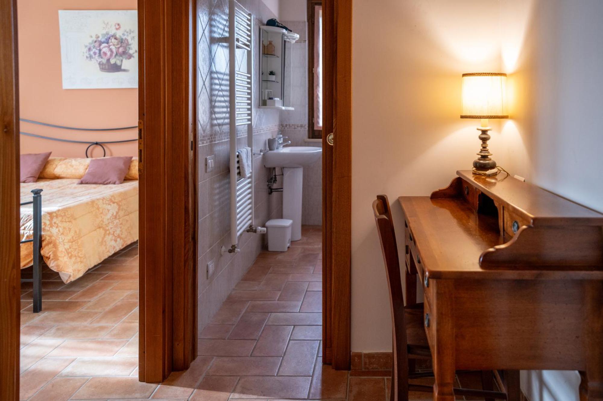 Casa Cardarella Guest House Beroide Екстериор снимка